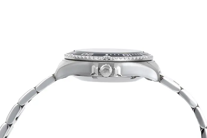 AA02005D-a_690x460.webp