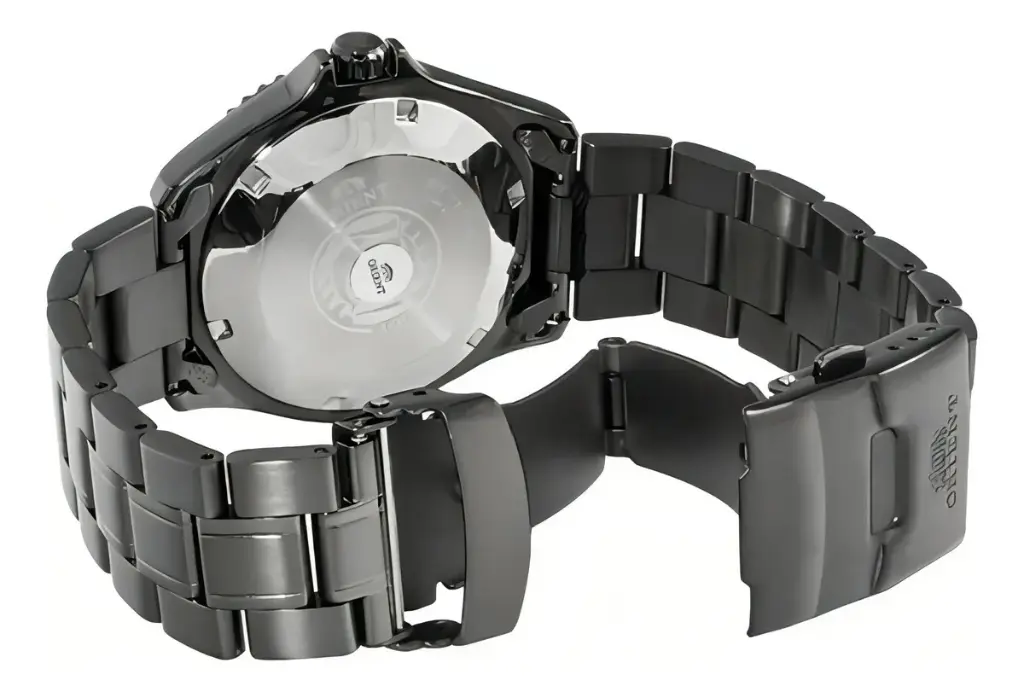 FAA02003B9-4.webp